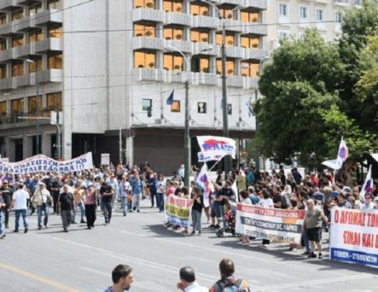larko-syntagma-19