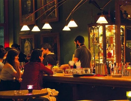 Bar