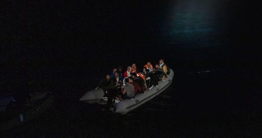 greece-europe-migrants-2-690×399