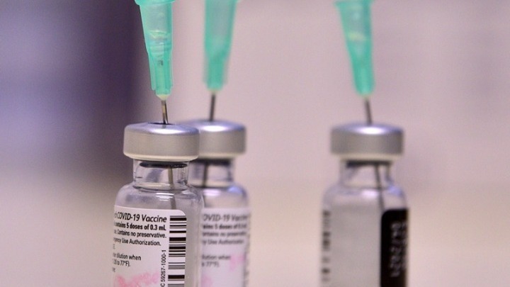 w08-150433w1683921vaccineslovenia