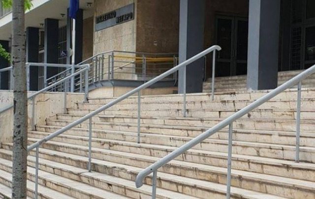 δικαστ θεσσαλον