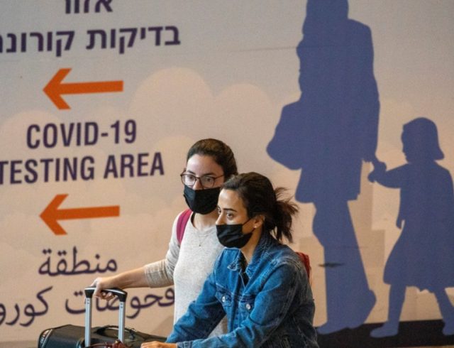 israel-airport-covid-telaviv-ap