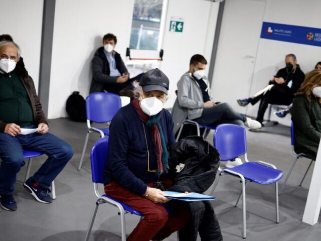 vaccine-mandate-REUTERS-768×480