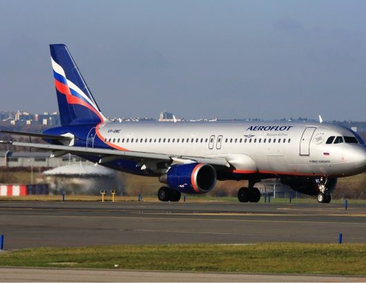 Aeroflot_Airbus_A320-214_VP-BWE_Lebeda