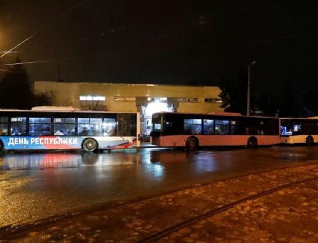 donetsk-evacuation-3