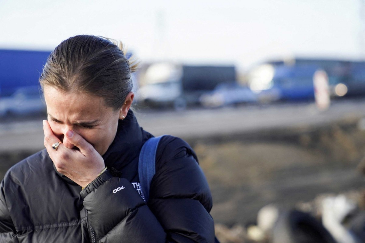 ukraine_citizen_flee_r_2402-scaled