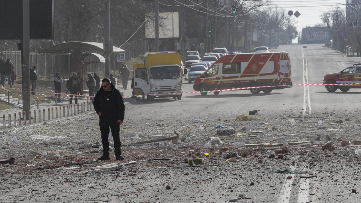 kiev-ukraine-ape_1