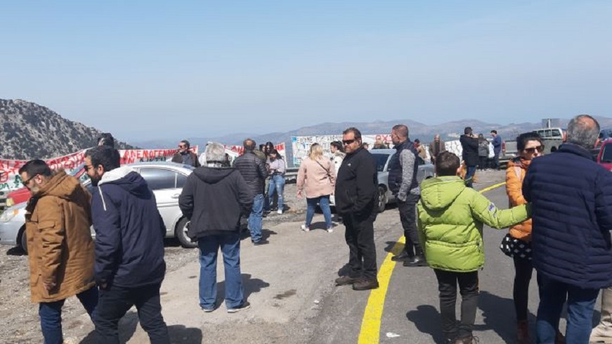 lasithi-sigkentrosi-gia-anemmogenhtries-3