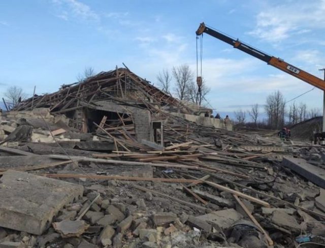 oukrania_vomvardismos
