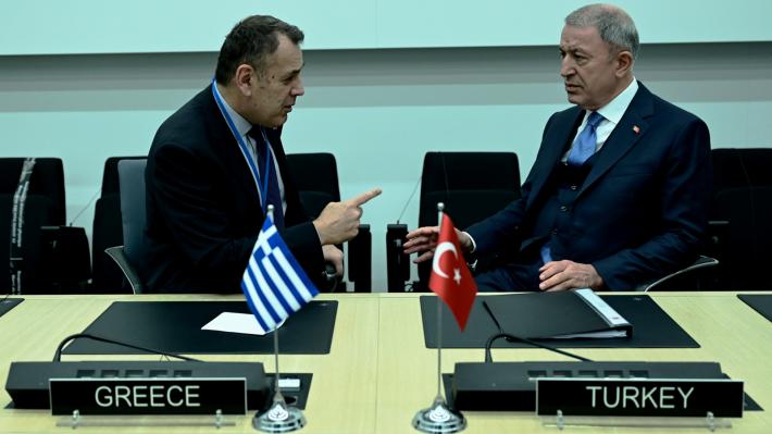 panagiotopoulos-me-akar