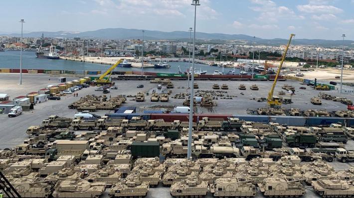 tanks_alexandroupoli_limani