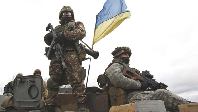 ukraine-troops-696×392