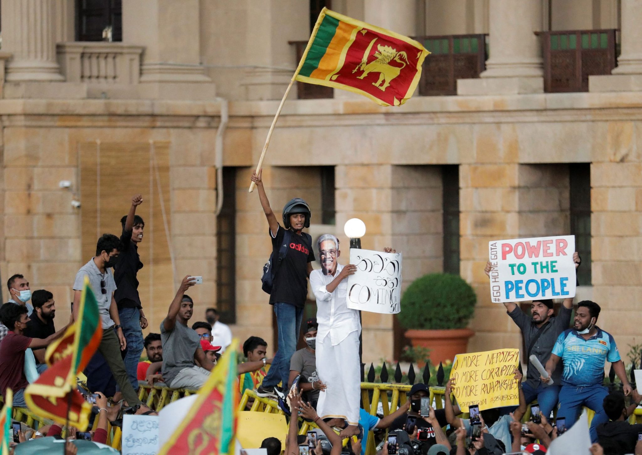 sri-lanka-scaled
