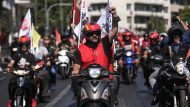ΜΟΤΟΠΟΡΕΙΑ ΔΙΑΜΑΡΤΥΡΙΑΣ ΑΠΟ ΔΙΑΝΟΜΕΙΣ ΣΤΑ ΠΛΑΙΣΙΑ ΤΗΣ 24ωρης ΑΠΕΡΓΙΑΣ(EUROKINISSI/ΣΩΤΗΡΗΣ ΔΗΜΗΤΡΟΠΟΥΛΟΣ)
