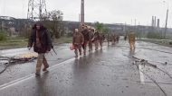 azofstal-ukranians-surrender-3 (1)