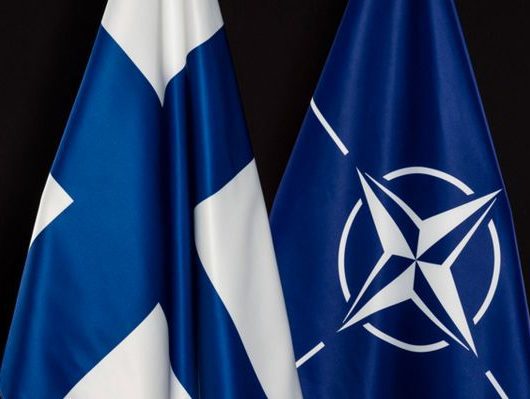 nato-finland-flags