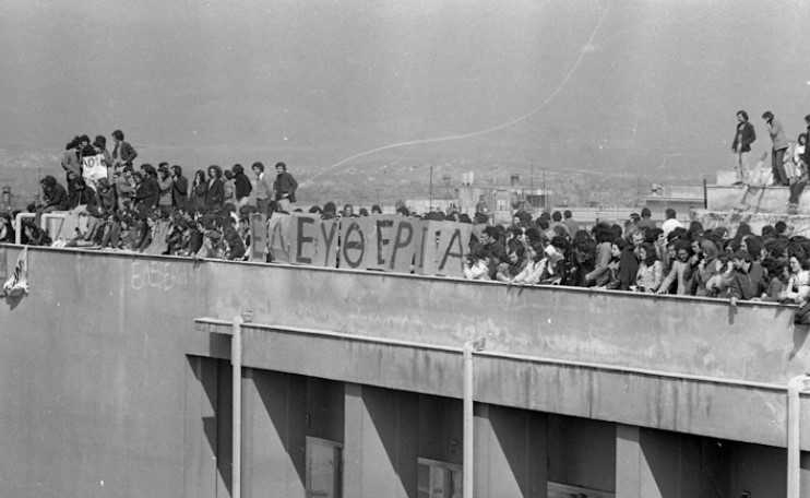νν