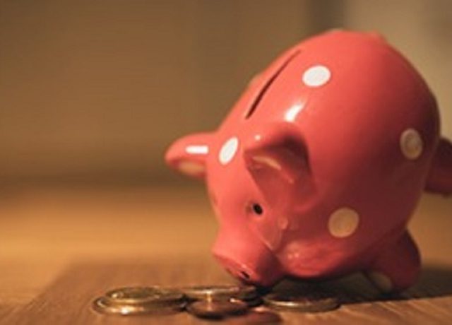 piggy-bank-economy-finance-banking-money