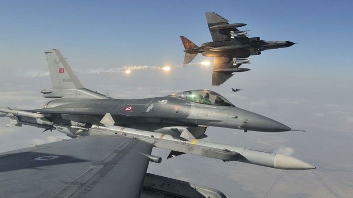 turkish-airplane-04