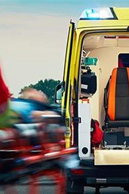53663-ambulance-660-1_252863_325930_type13262