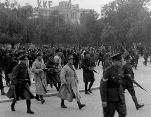 ΣΥΝΤΑΓΜΑ1944