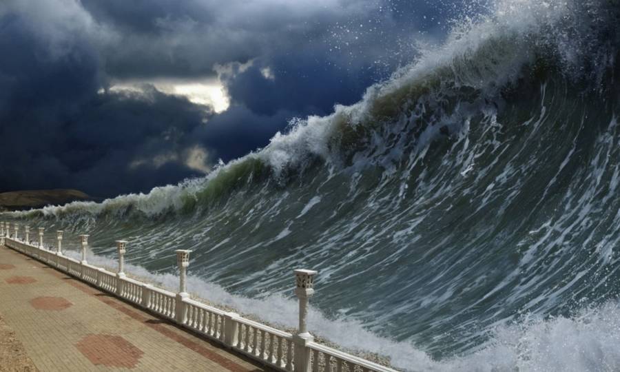 Tsunami_Wave-scaled