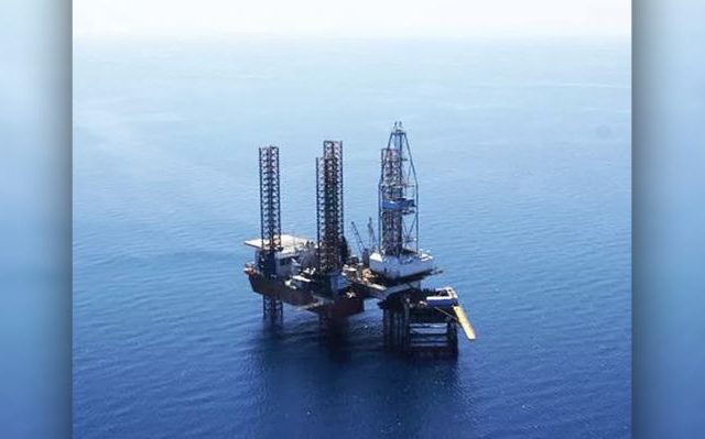 crimea-oil-rig