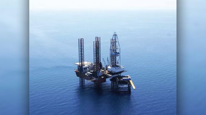crimea-oil-rig