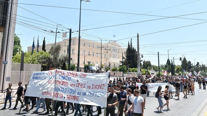 foititiko-syllalitirio-propylaia-37