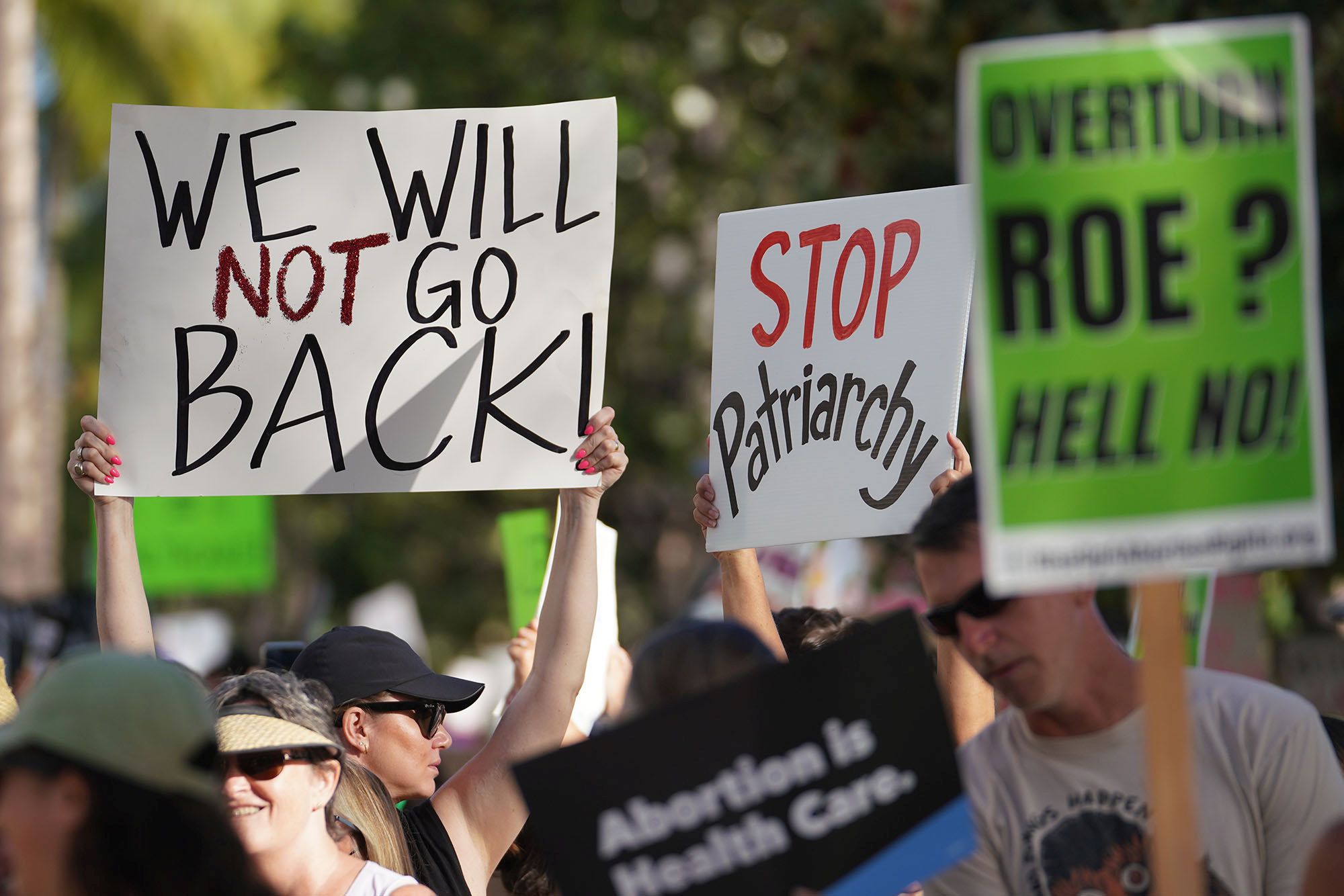 March to defend abortion v9