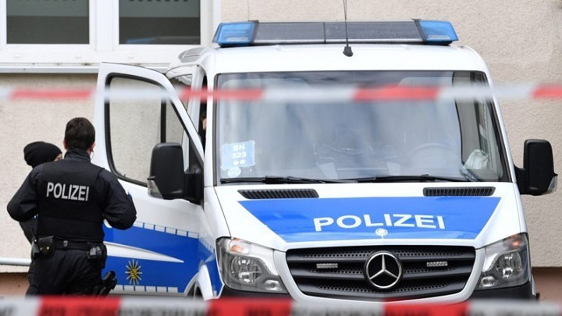 pol