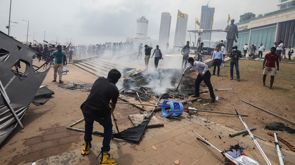 sri-lanka-riots-0