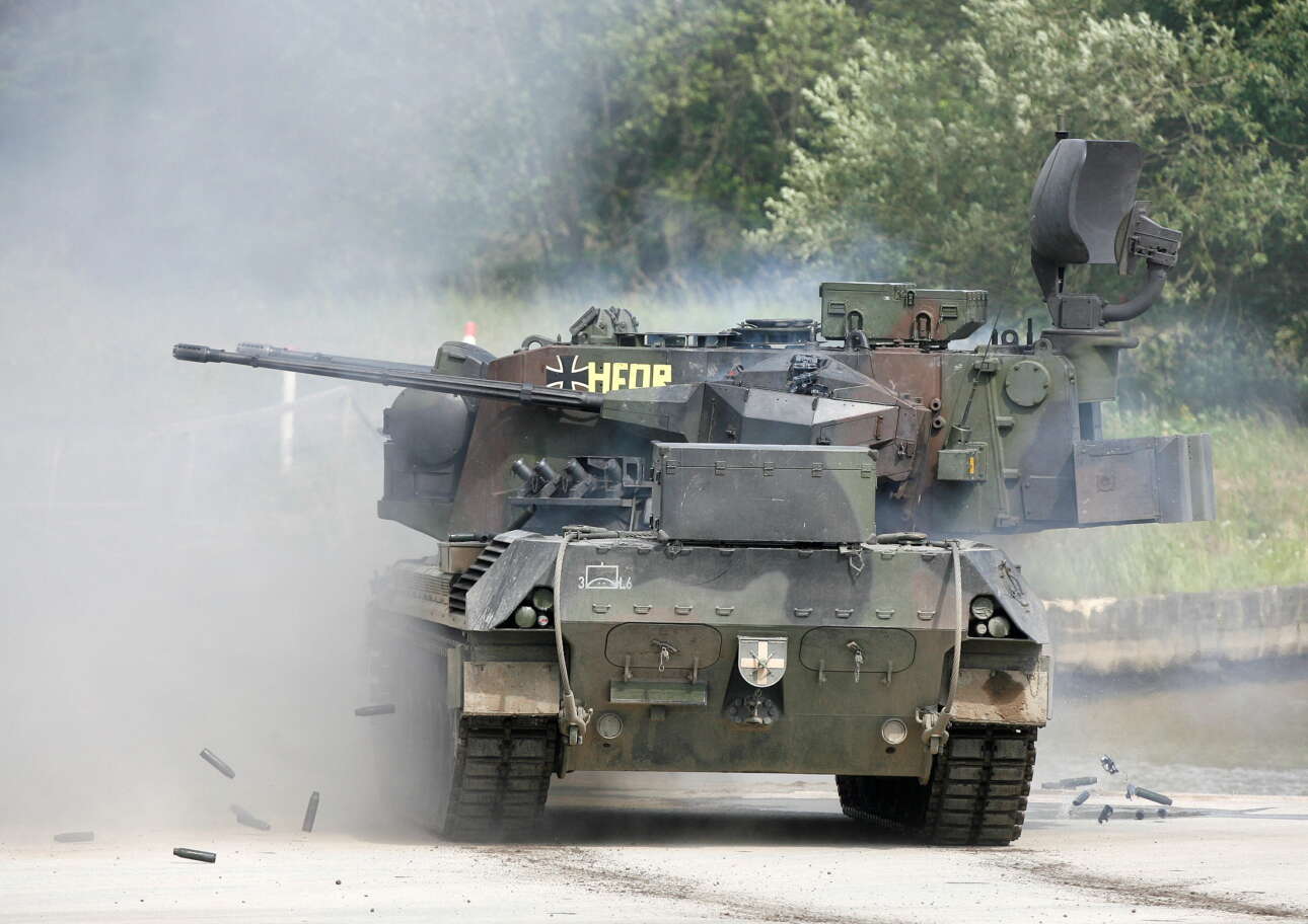 2022-05-25T123032Z_841752581_RC2KF176I7V3_RTRMADP_3_UKRAINE-CRISIS-GERMANY-AMMUNITION (1)