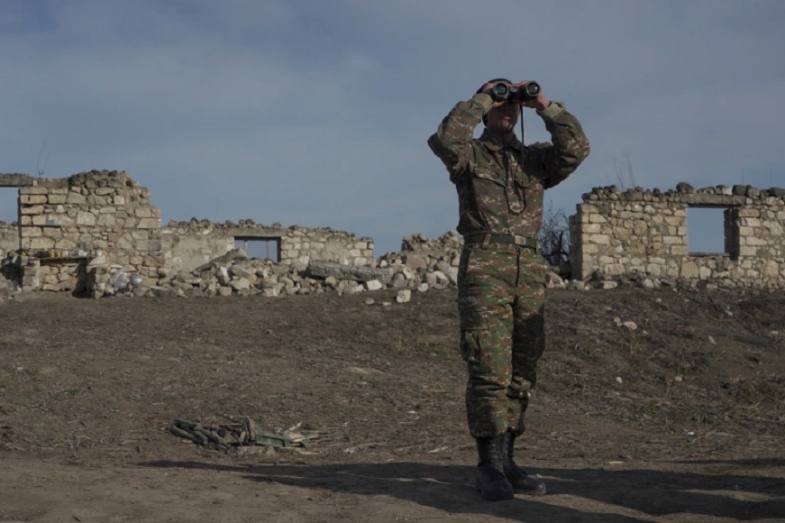 2021-05-13T185626Z_2068189192_RC26FN9TO04N_RTRMADP_3_ARMENIA-AZERBAIJAN-1