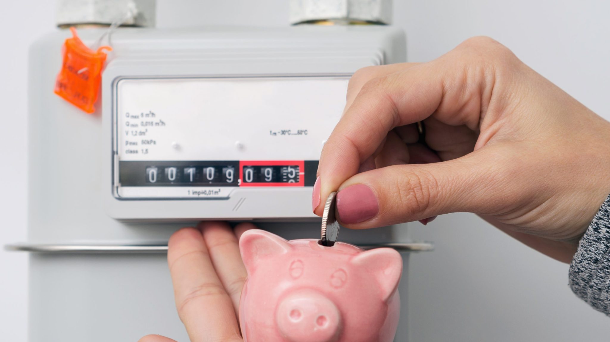 Energy-bill-piggy-scaled