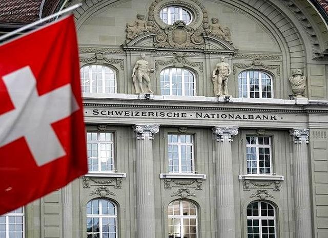 1486016-swiss-930