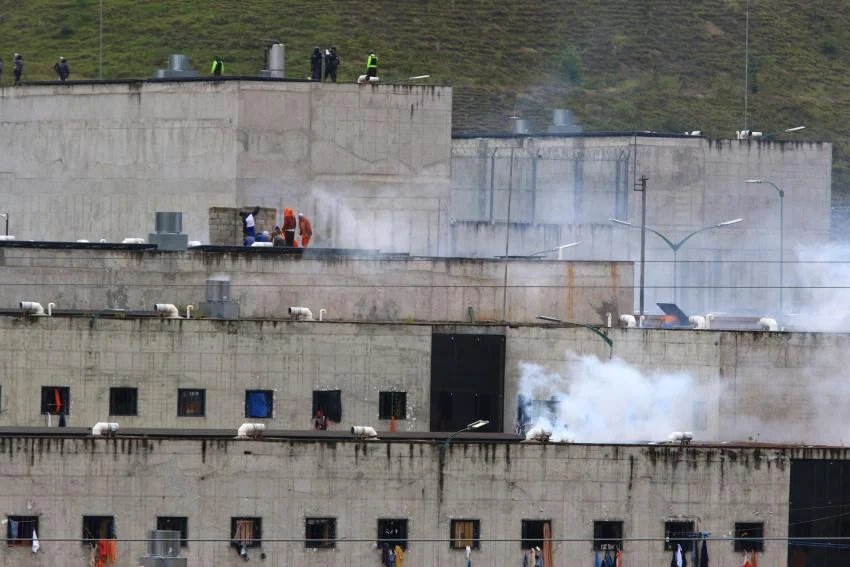 202102americas_ecuador_prison