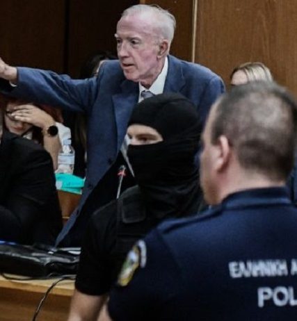 ΠΛΕΥΡΗΣ ΝΑΖΙ