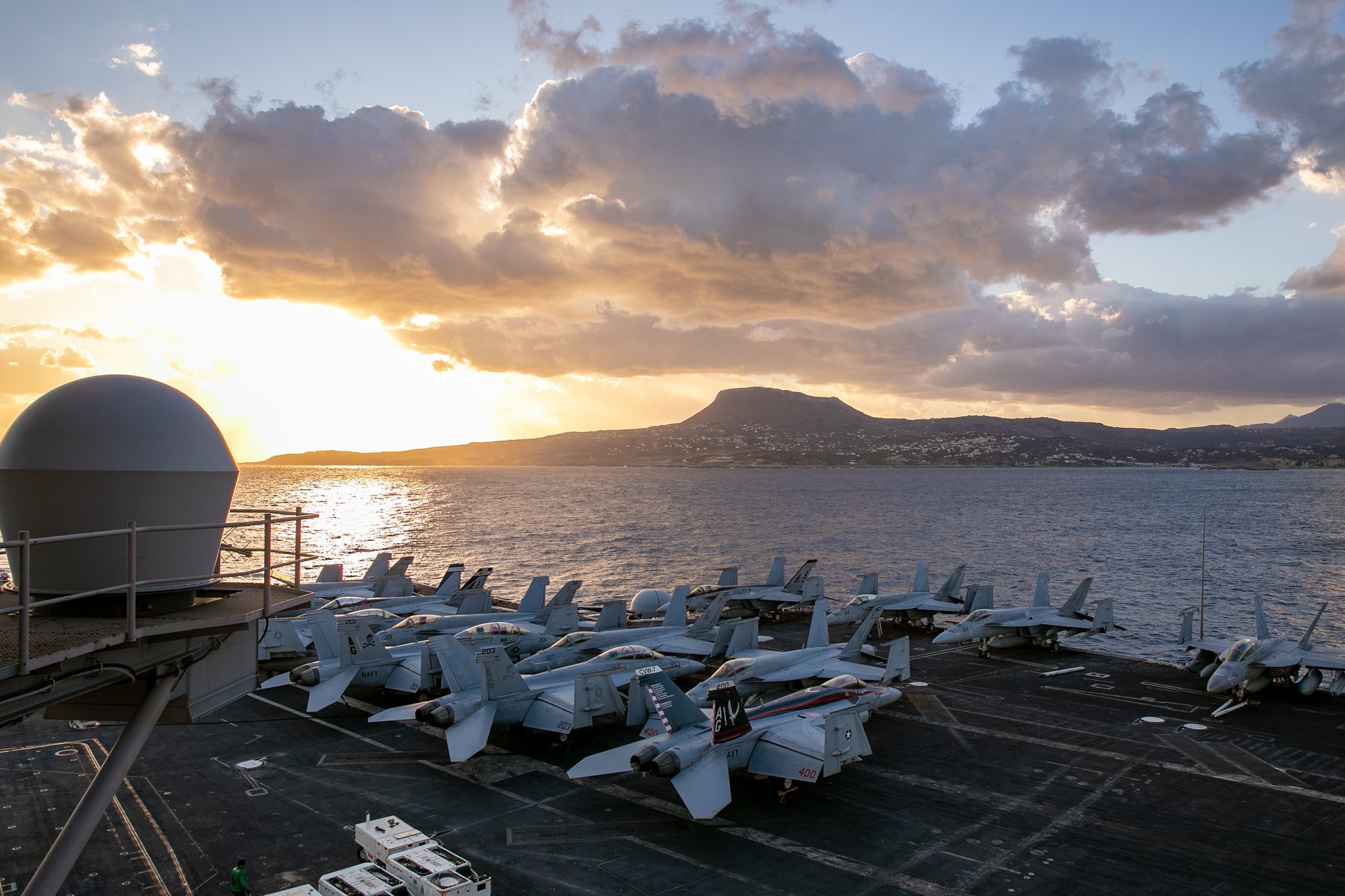 aeroplanoforo_hpa_souda