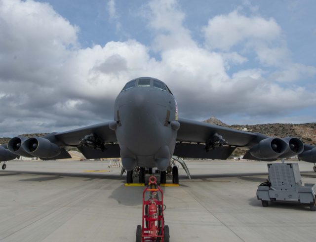 b-52_bomber_ampe_ei1ta8nwwaa5f-w