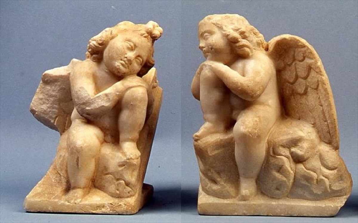 duo-mikroi-erotes-apo-ti-smurni-sto-ethniko-arxaiologiko-mouseio