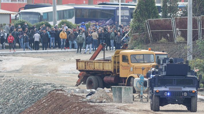 kosovo-serbia-tensions-3