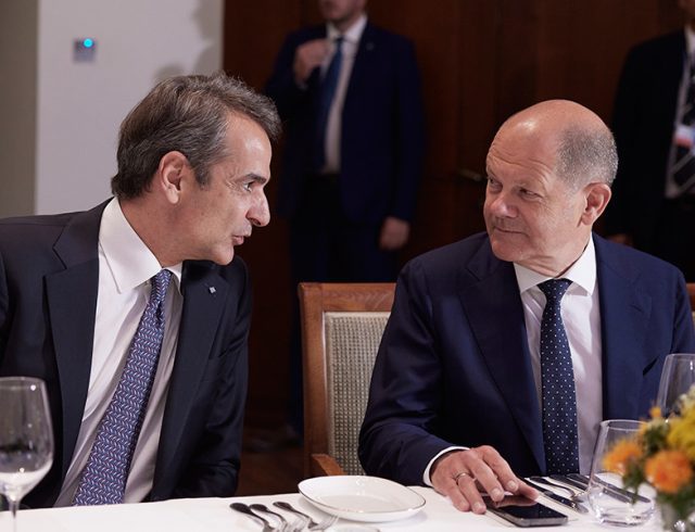 mitsotakis-solts