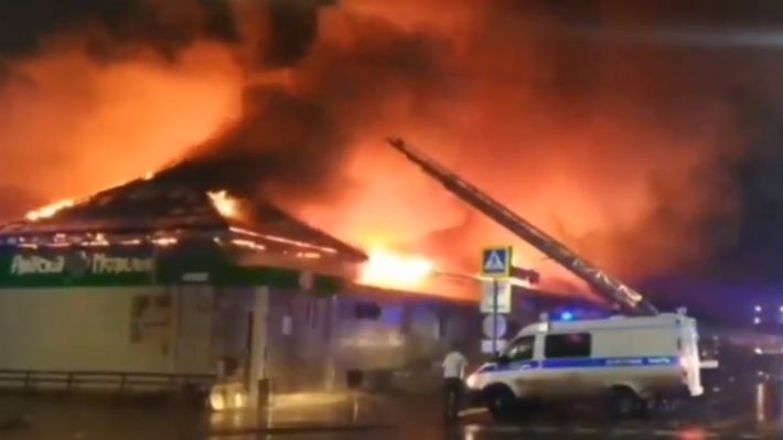 russian-cafe-fire
