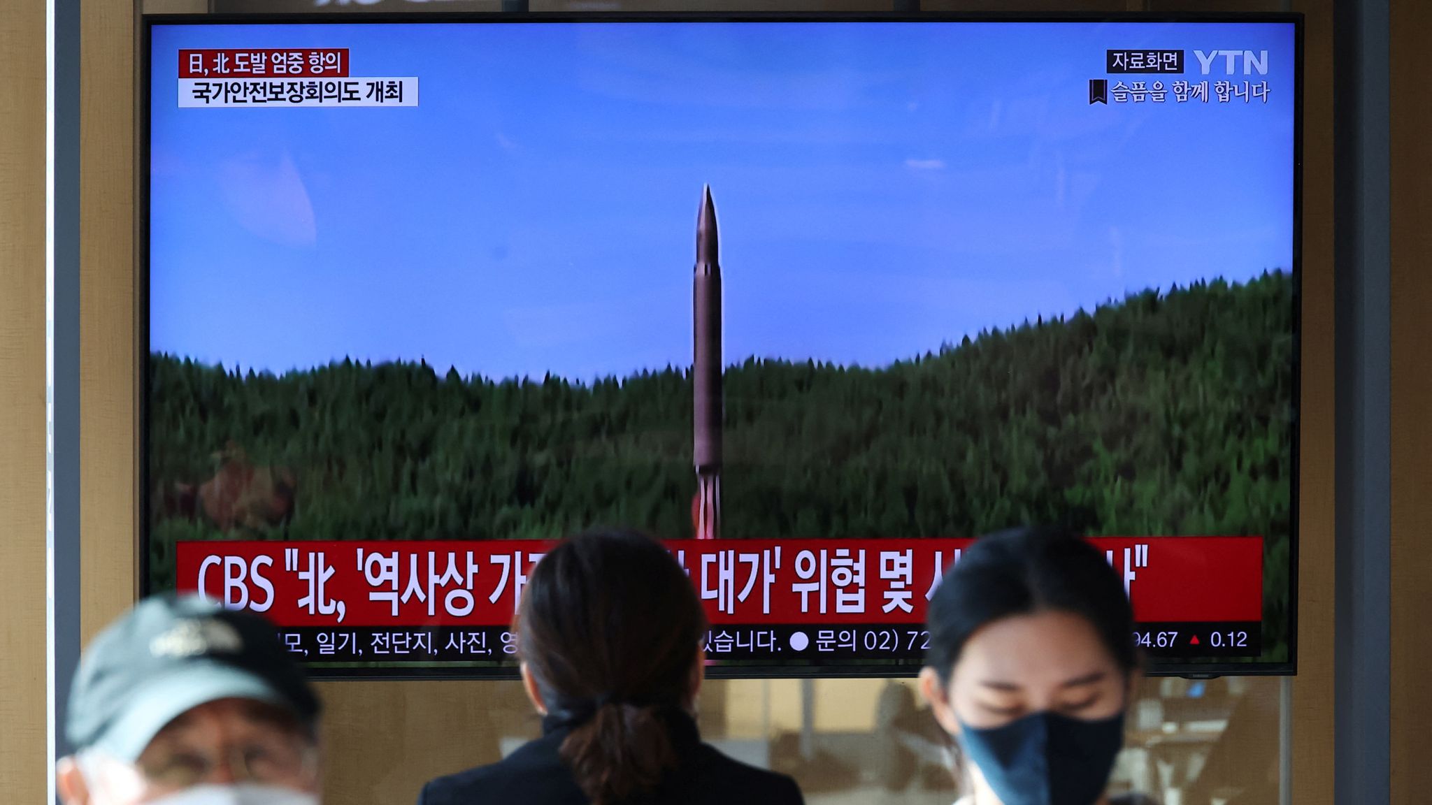 skynews-north-korea-korea-missile_5951740