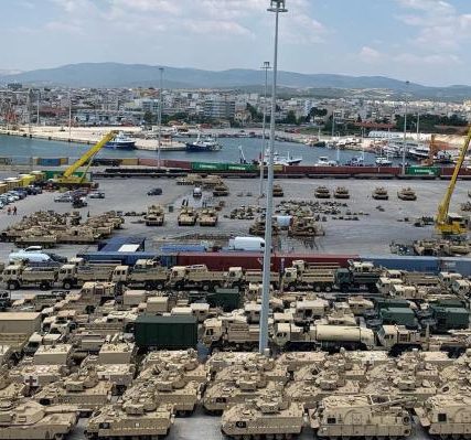 tanks_alexandroupoli_limani
