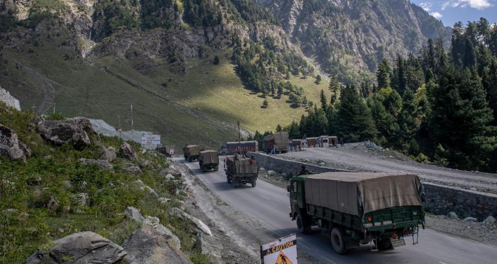 ladakh-kashmir-india-0
