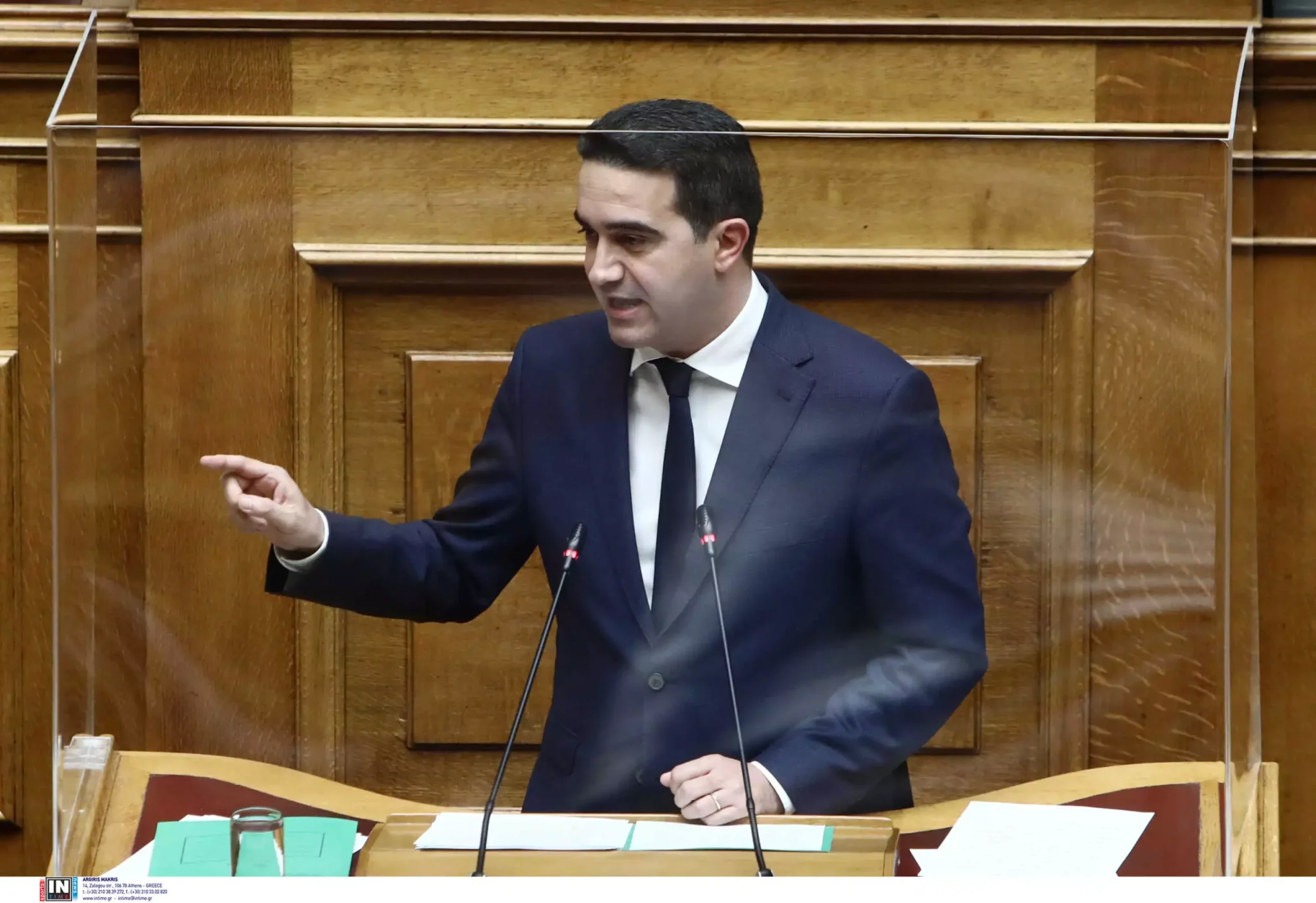 mixaliskatrinis_vouli1