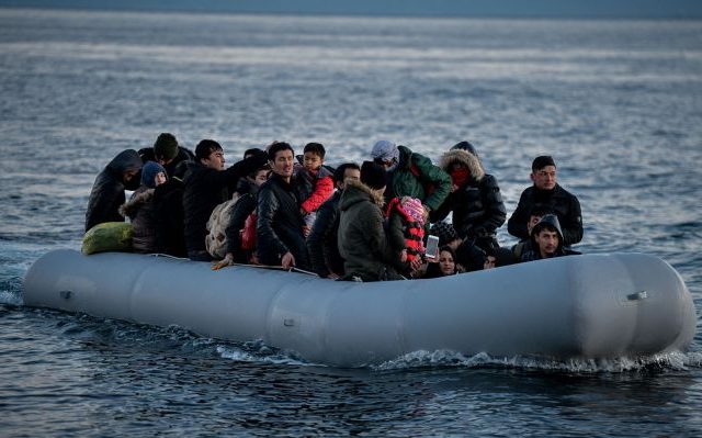 prosfiges-lesbos-2