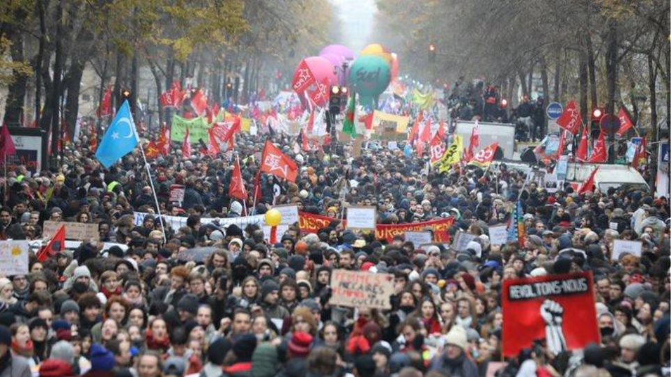 Galia_Apergia_Diadilosi_Udetero